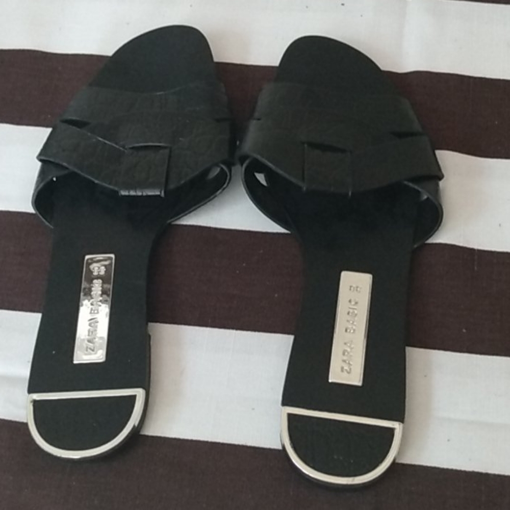 Shoes - Picture 6 of 6